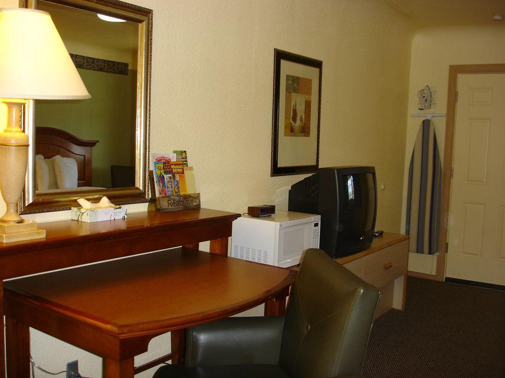 Value Inn Motel Eugene Airport Exterior photo