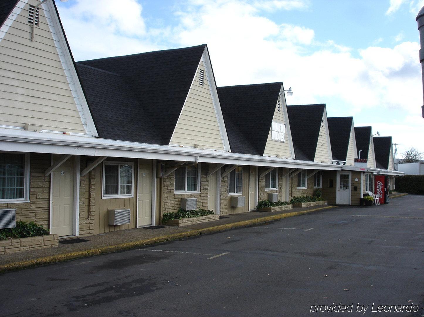 Value Inn Motel Eugene Airport Exterior photo