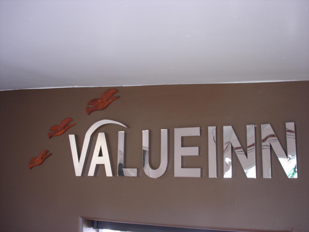 Value Inn Motel Eugene Airport Exterior photo